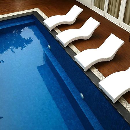 Lumiere Hotel ギリ・トラワンガン エクステリア 写真